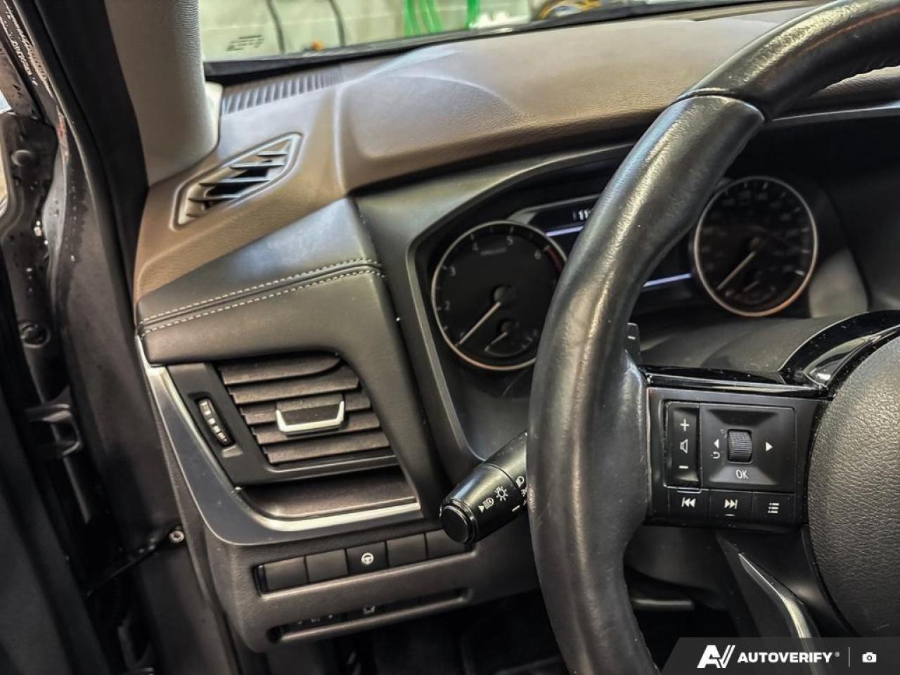 2023 Nissan Rogue  Photo