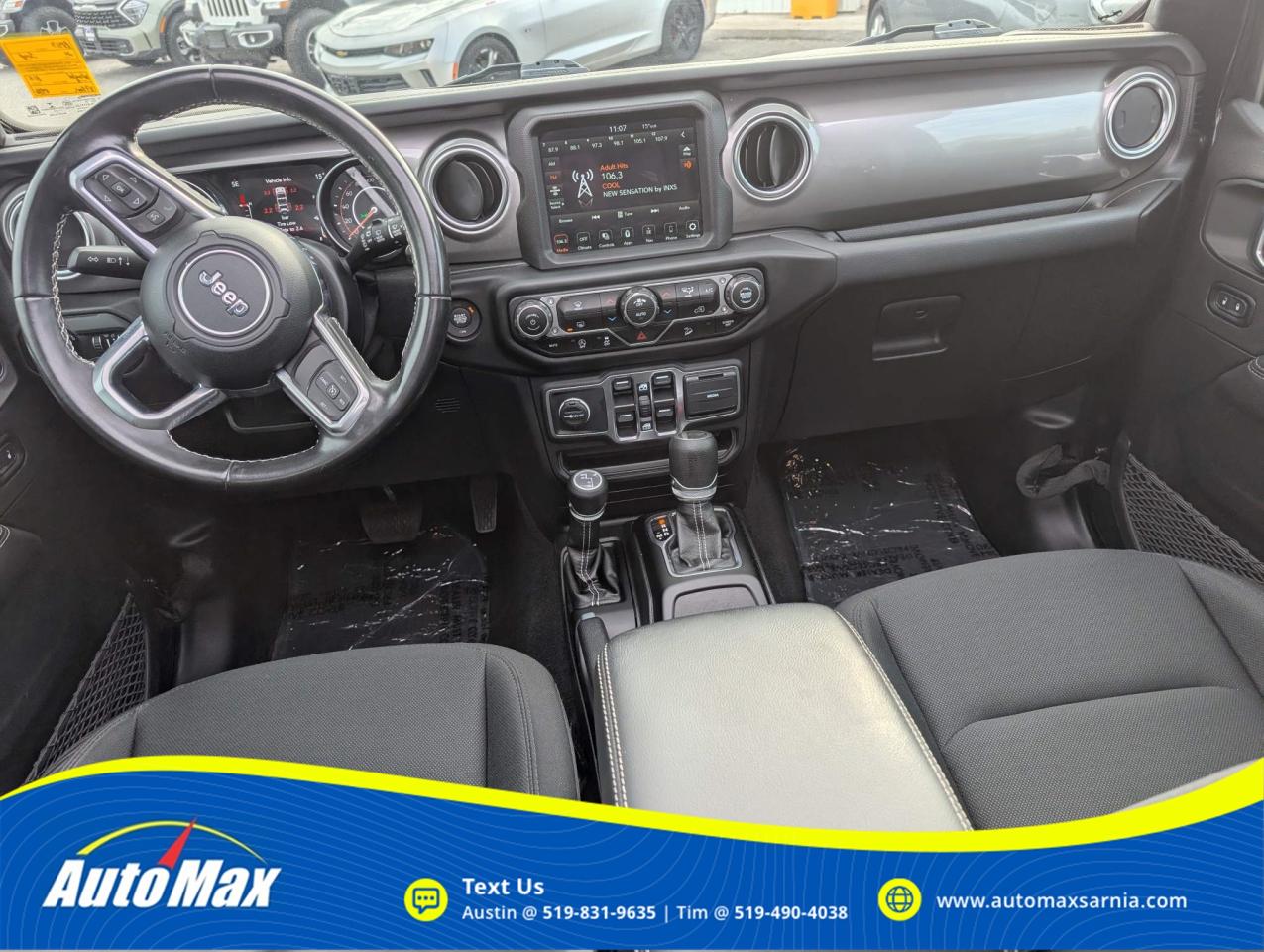 2021 Jeep WRANGLER UNLIMITED Sahara 4dr 4x4 Photo