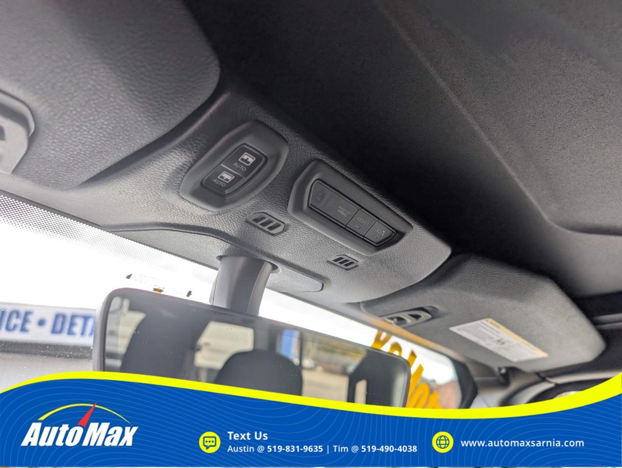 2021 Jeep WRANGLER UNLIMITED Sahara 4dr 4x4 Photo