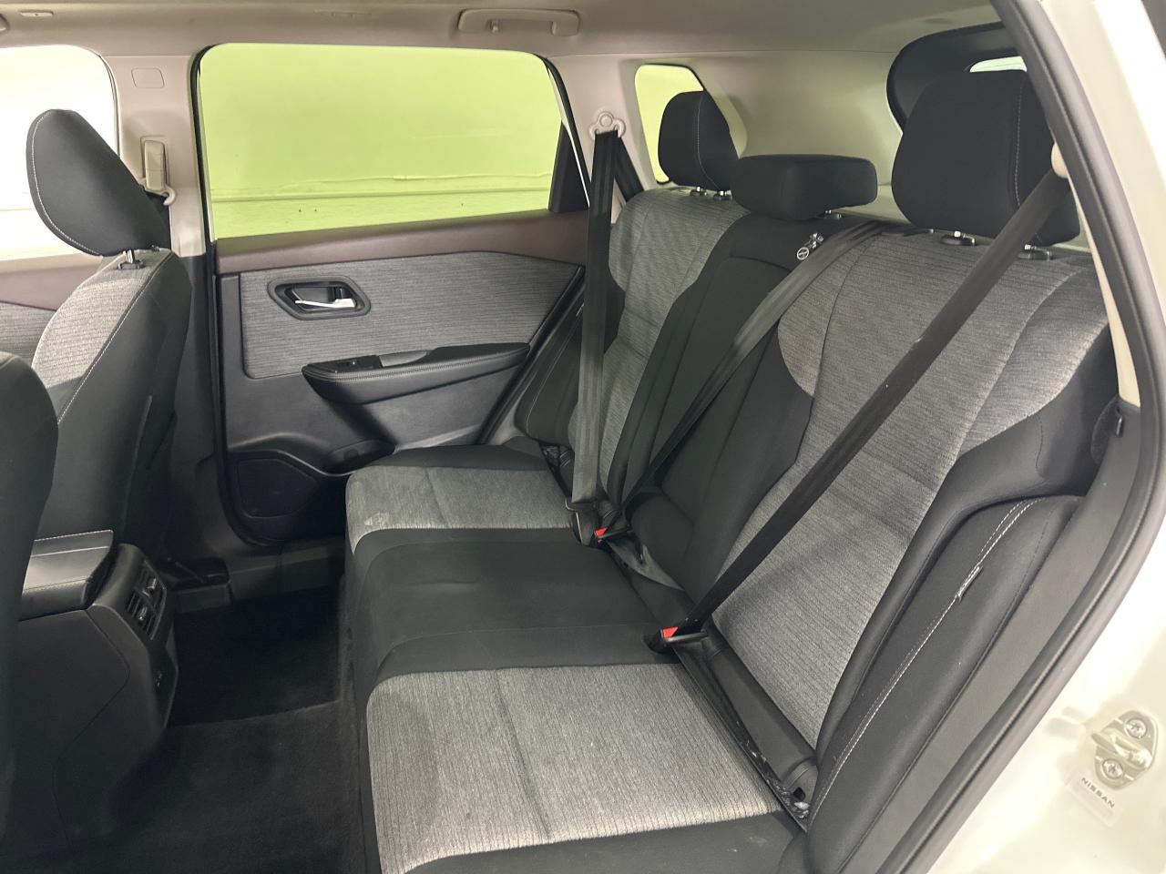 2023 Nissan Rogue SV Moonroof 4dr All-Wheel Drive Sport Utility Photo