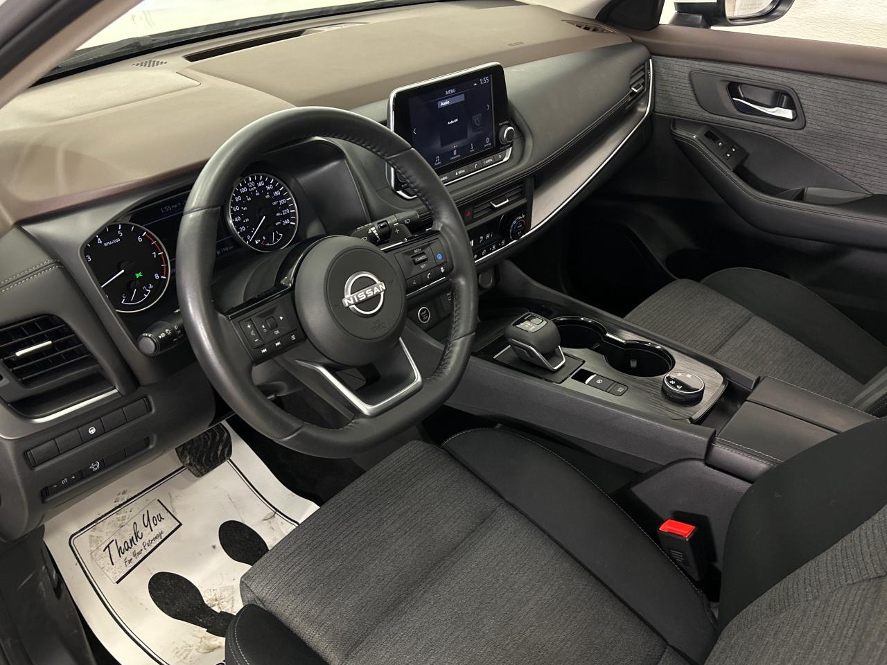 2023 Nissan Rogue SV Moonroof 4dr All-Wheel Drive Sport Utility Photo