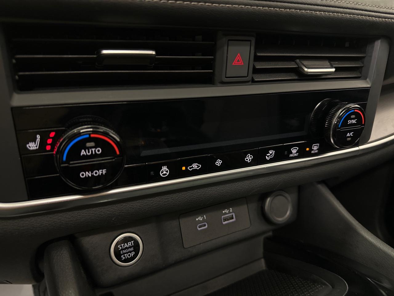 2023 Nissan Rogue SV Moonroof 4dr All-Wheel Drive Sport Utility Photo