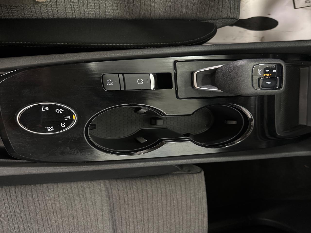 2023 Nissan Rogue SV Moonroof 4dr All-Wheel Drive Sport Utility Photo