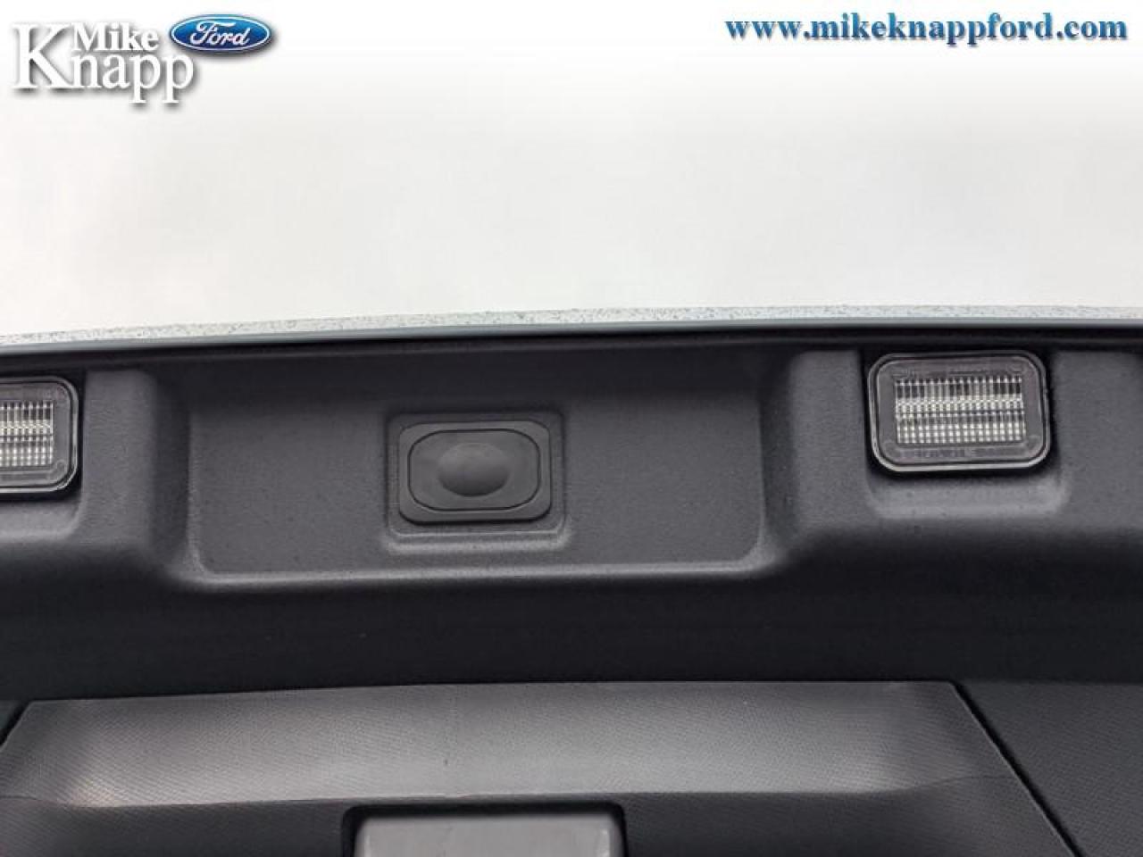 2025 Ford Mustang Mach-E Select AWD Photo