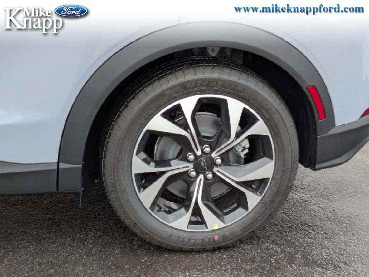 2025 Ford Mustang Mach-E Select AWD Photo