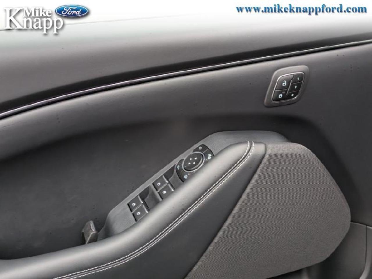 2025 Ford Mustang Mach-E Select AWD Photo