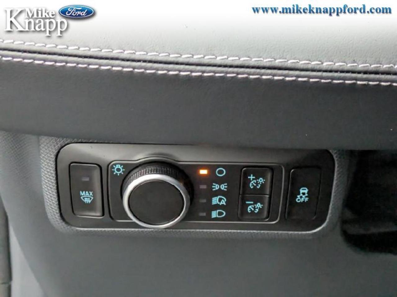 2025 Ford Mustang Mach-E Select AWD Photo