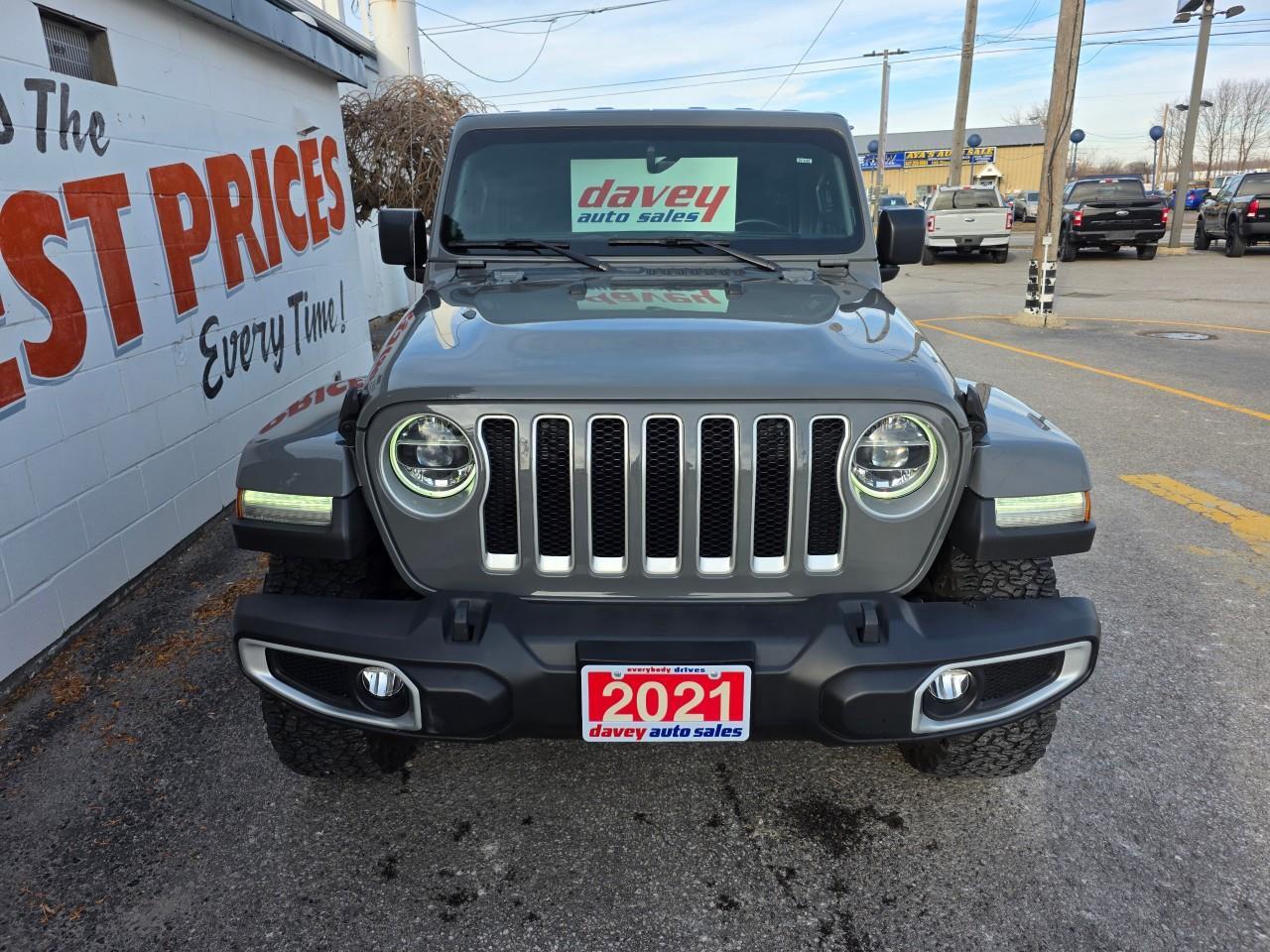 2021 Jeep WRANGLER UNLIMITED Sahara 4dr 4x4 Photo