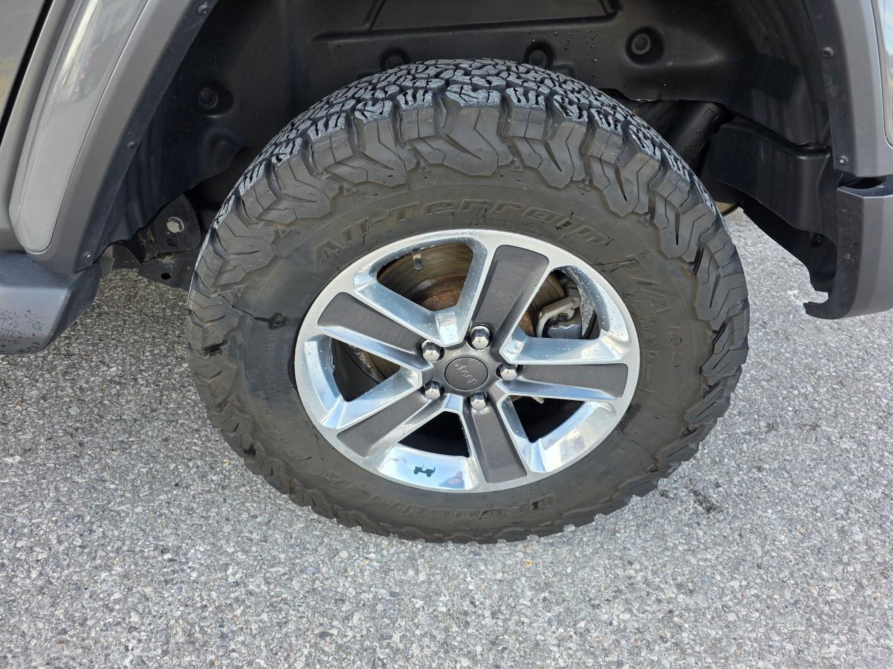 2021 Jeep WRANGLER UNLIMITED Sahara 4dr 4x4 Photo