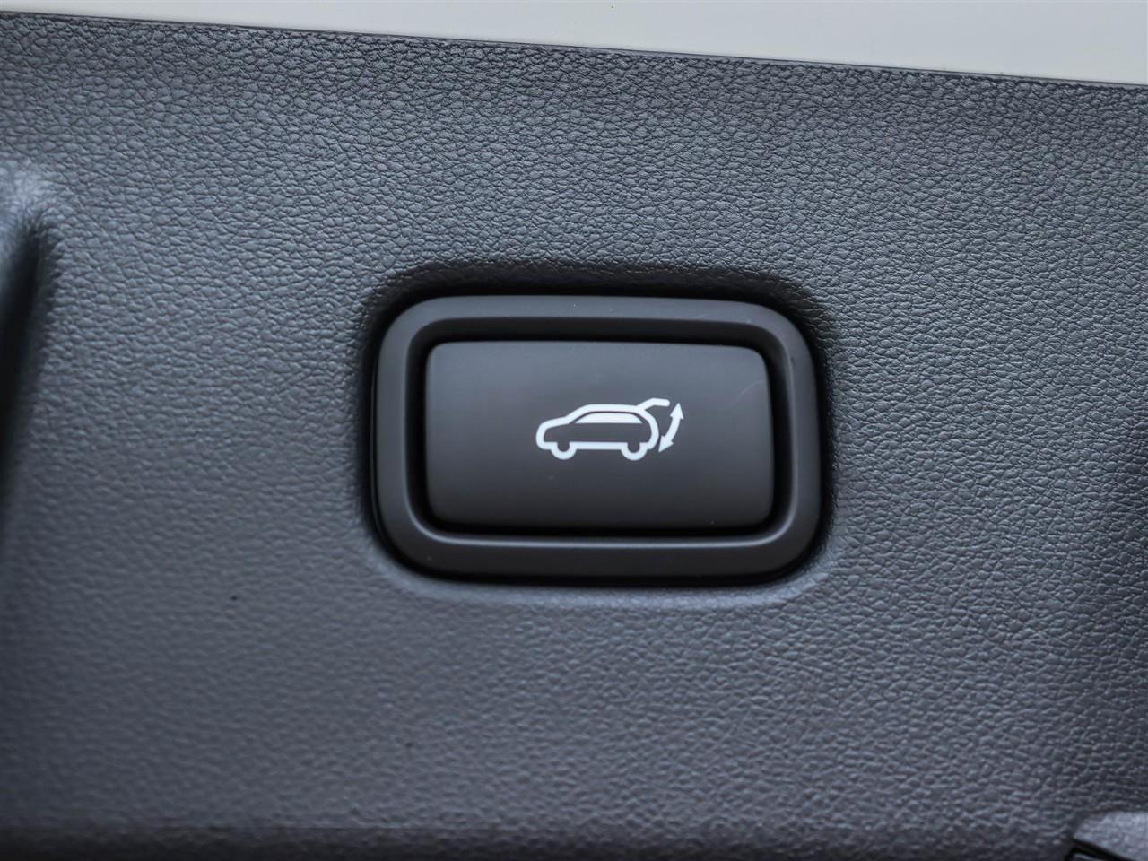 2025 Hyundai Tucson Plug-In Hybrid Ultimate 4dr All-Wheel Drive Photo