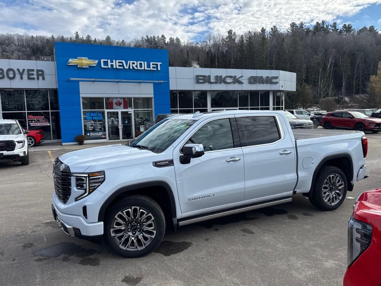 2026 GMC Sierra 1500 Crew Cab Short Box 4-Wheel Drive Denali Ultimate Photo