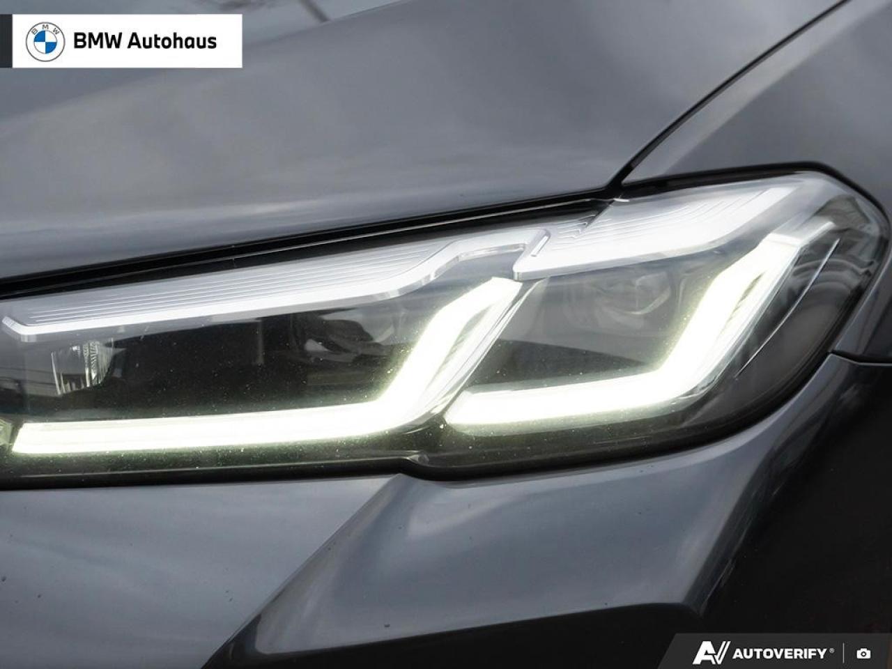 2022 BMW 5 Series 530i xDrive Sedan Photo