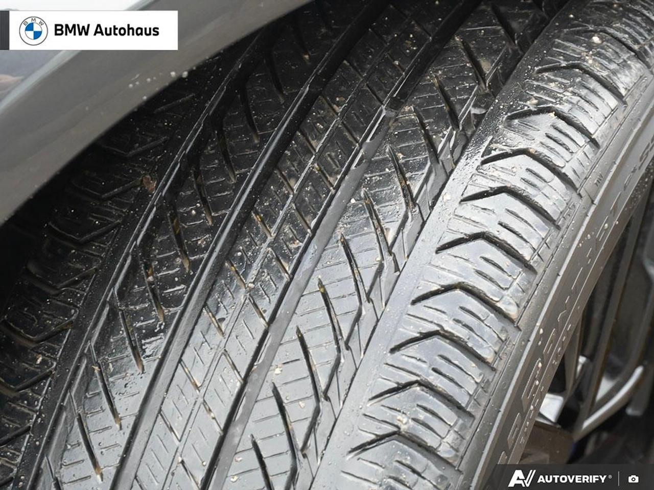 2022 BMW 5 Series 530i xDrive Sedan Photo