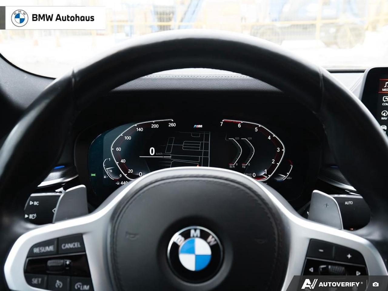 2022 BMW 5 Series 530i xDrive Sedan Photo