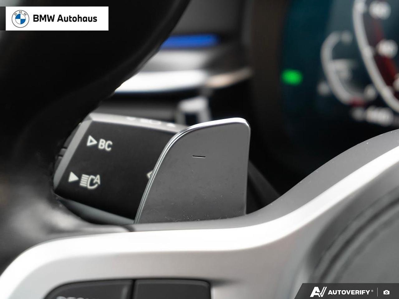 2022 BMW 5 Series 530i xDrive Sedan Photo