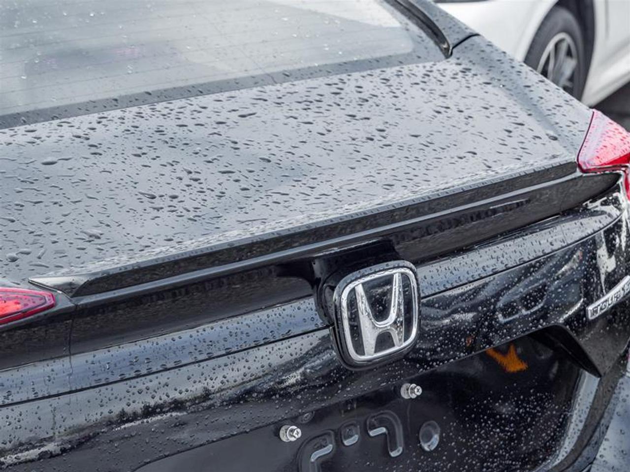 2020 Honda Civic Touring 4dr Sedan Photo