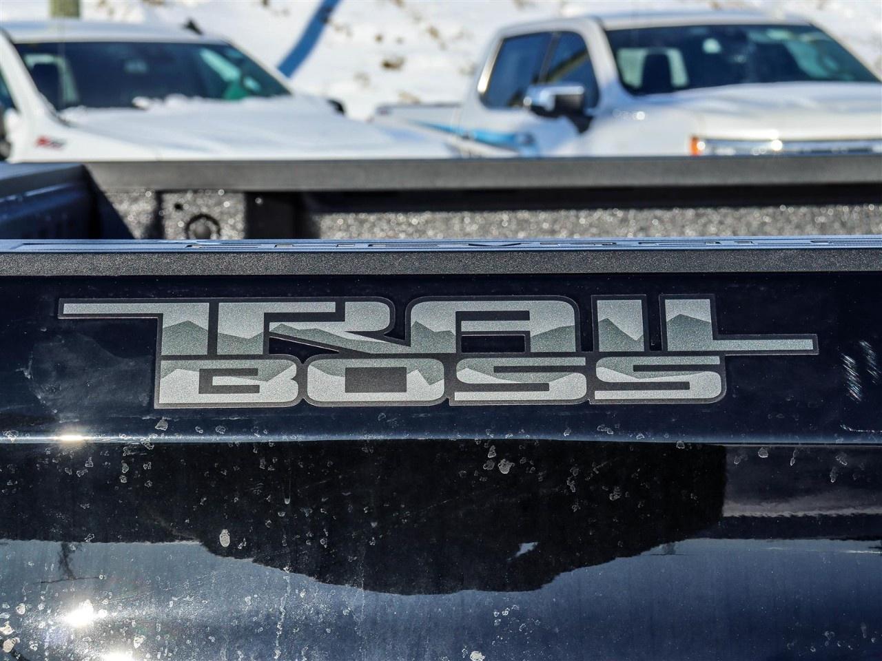 2026 Chevrolet Silverado 1500 Crew Cab Standard Box 4-Wheel Drive Custom Trail Boss Photo