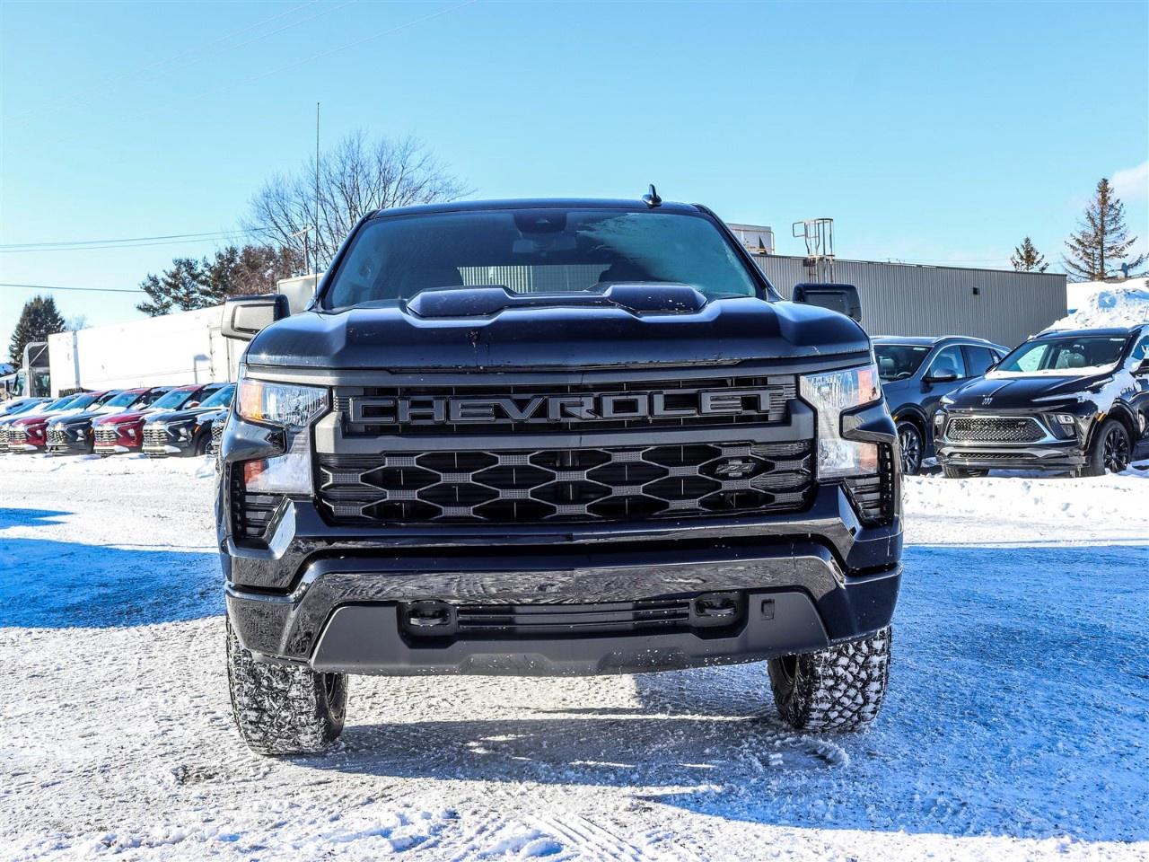 2026 Chevrolet Silverado 1500 Crew Cab Standard Box 4-Wheel Drive Custom Trail Boss Photo