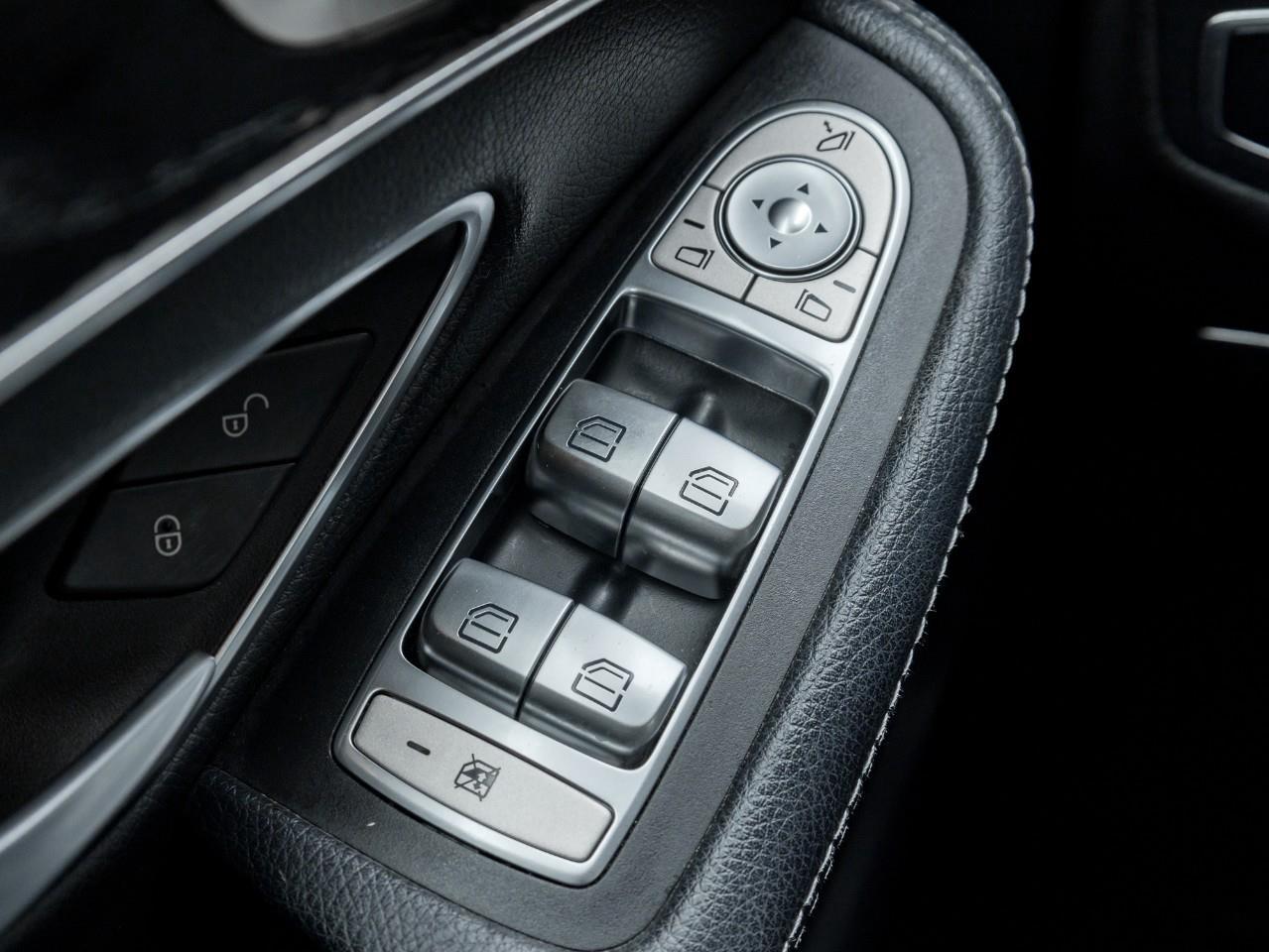 2018 Mercedes-Benz C-Class Base C 300 4dr All-Wheel Drive 4MATIC Sedan Photo