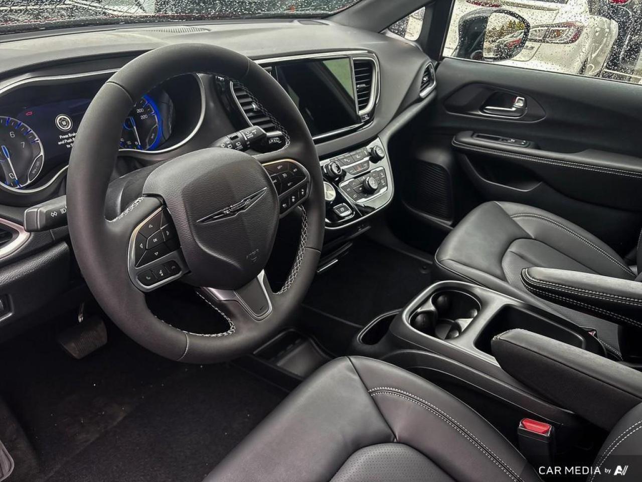 2026 Chrysler Grand Caravan SXT Front-Wheel Drive Passenger Van Photo