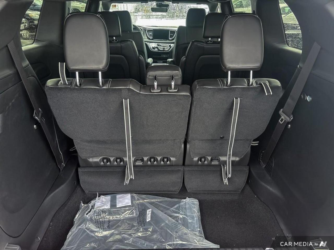 2026 Chrysler Grand Caravan SXT Front-Wheel Drive Passenger Van Photo