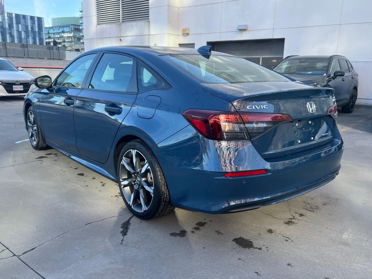 2025 Honda Civic Hybrid Sport Touring 4dr Sedan Photo