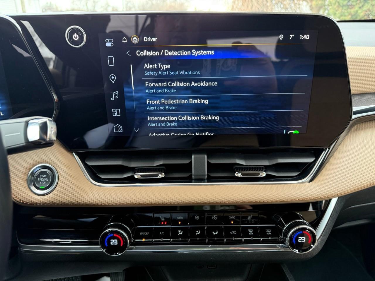 2025 Chevrolet Equinox ACTIV 4dr All-Wheel Drive Photo