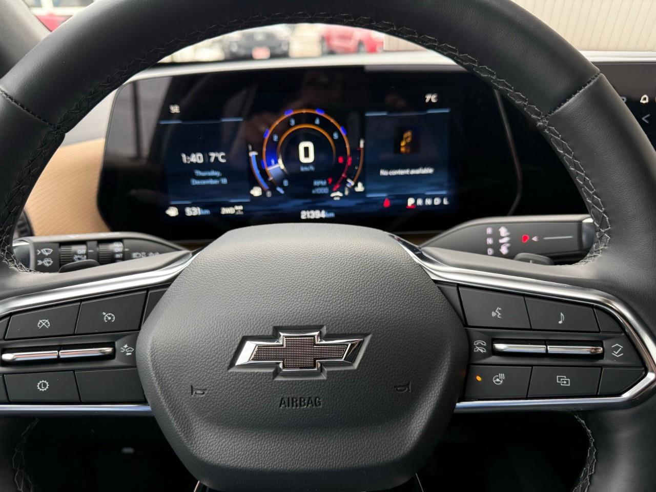 2025 Chevrolet Equinox ACTIV 4dr All-Wheel Drive Photo