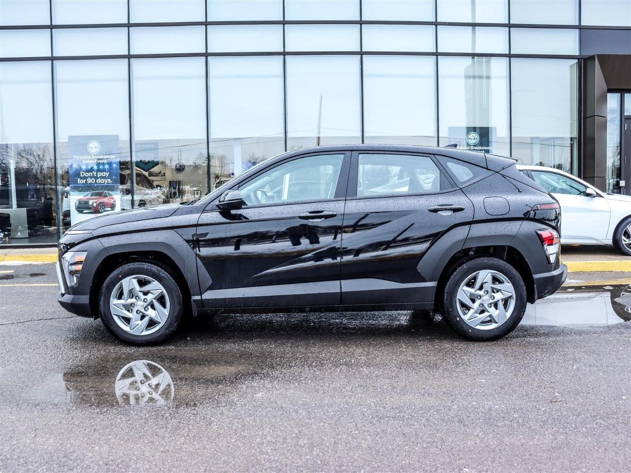 2026 Hyundai KONA 2.0L Essential 4dr Front-Wheel Drive Photo4
