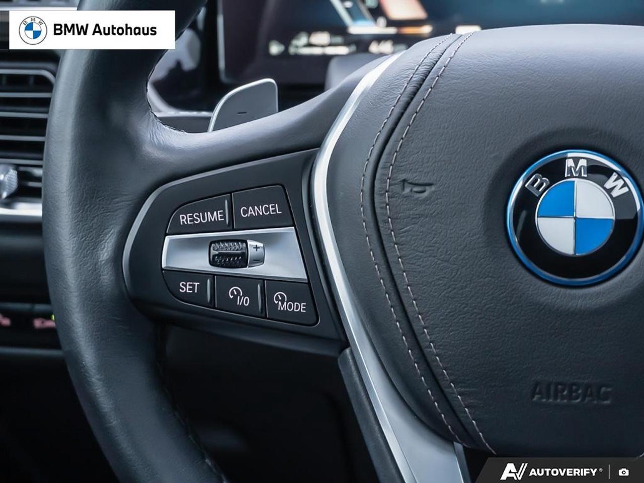 2025 BMW X5 X5 xDrive50e Plug-In Hybrid Photo