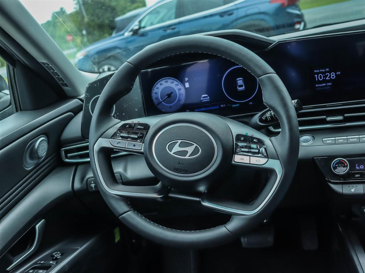 2025 Hyundai Elantra Preferred w/Tech Pkg 4dr Sedan Photo