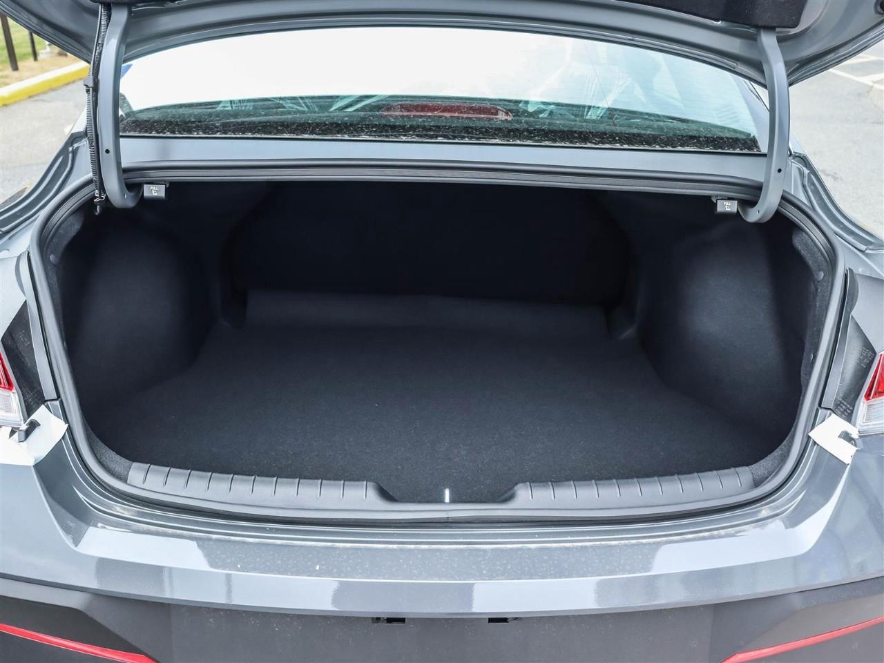 2025 Hyundai Elantra Preferred w/Tech Pkg 4dr Sedan Photo