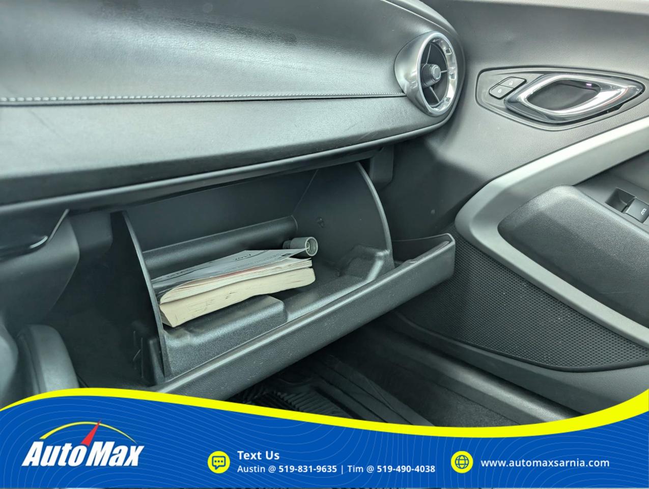 2017 Chevrolet Camaro 1LT 2dr Coupe Photo