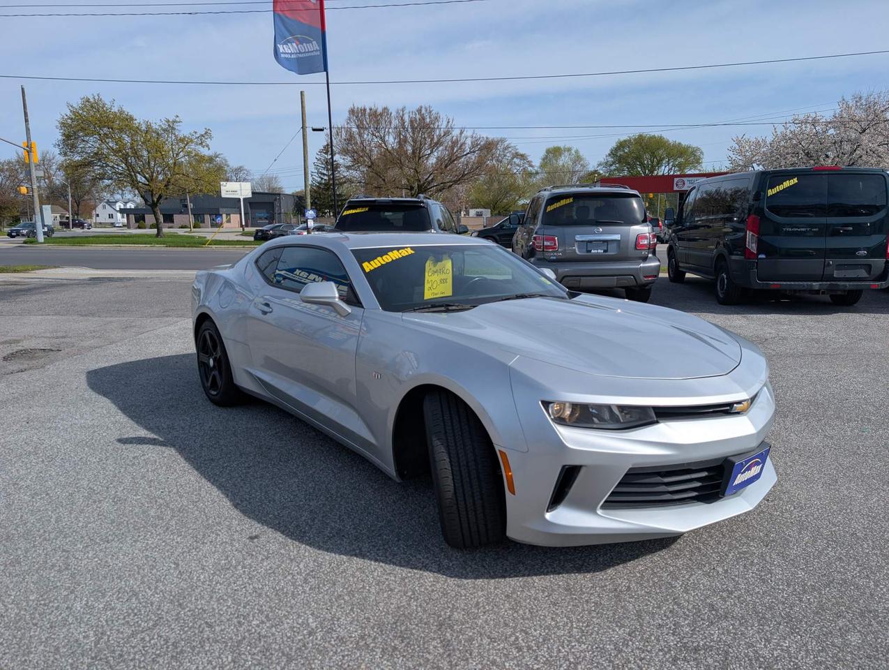 2017 Chevrolet Camaro 1LT 2dr Coupe Photo5