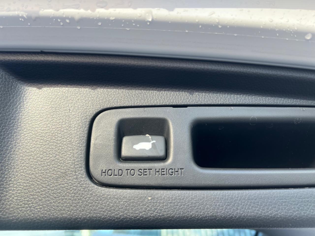 2024 Honda CR-V Hybrid EX-L 4dr All-Wheel Drive Photo