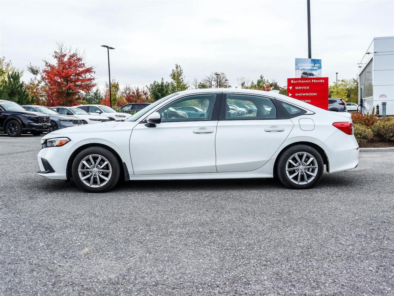 2023 Honda Civic EX-B 4dr Sedan Photo4