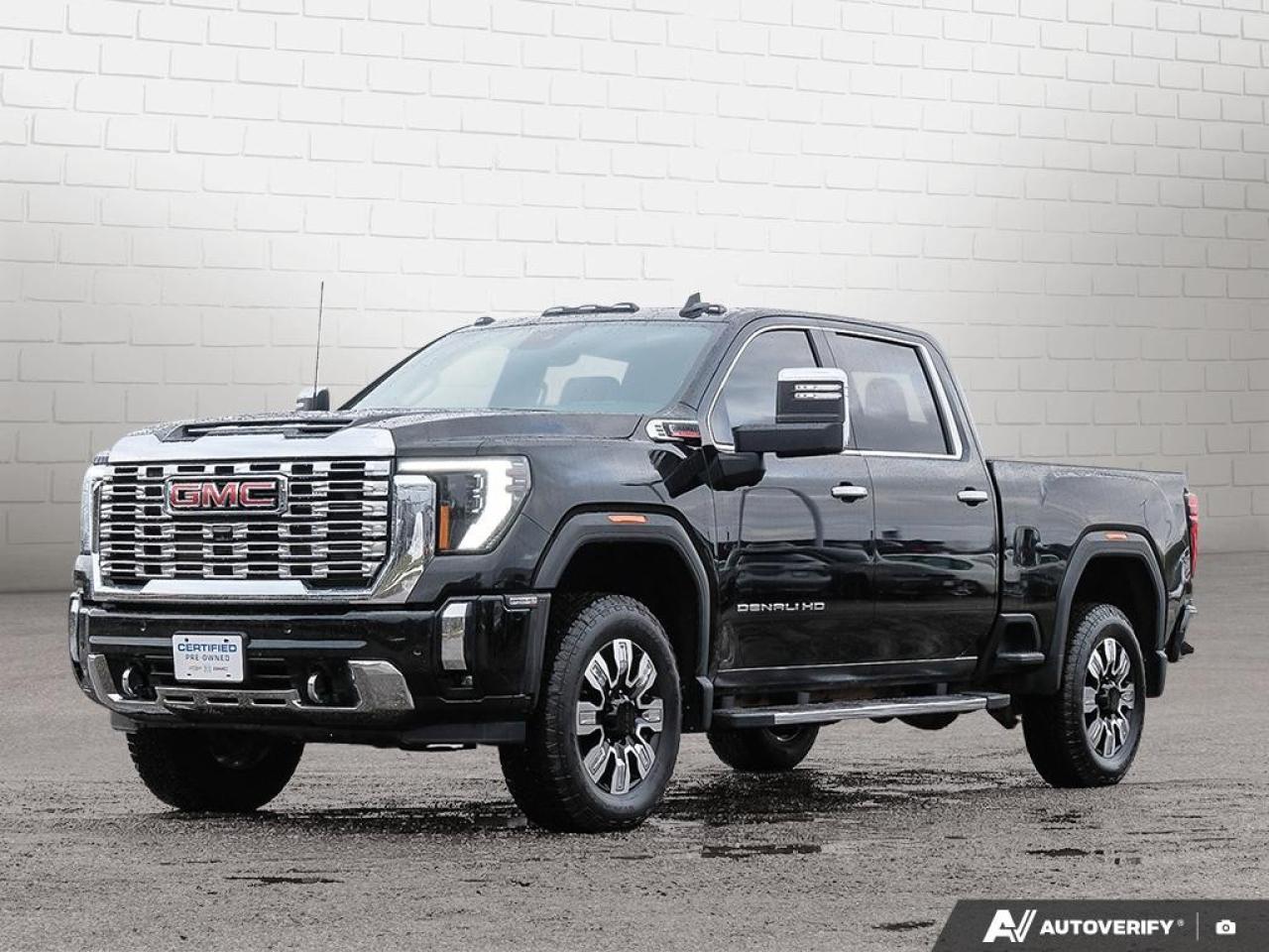 2024 GMC SIERRA 2500HD 4WD Crew Cab Standard Box Denali Photo0