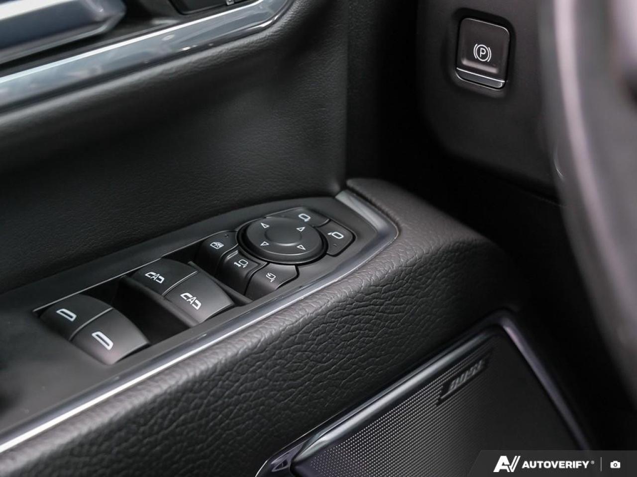 2024 GMC SIERRA 2500HD 4WD Crew Cab Standard Box Denali Photo