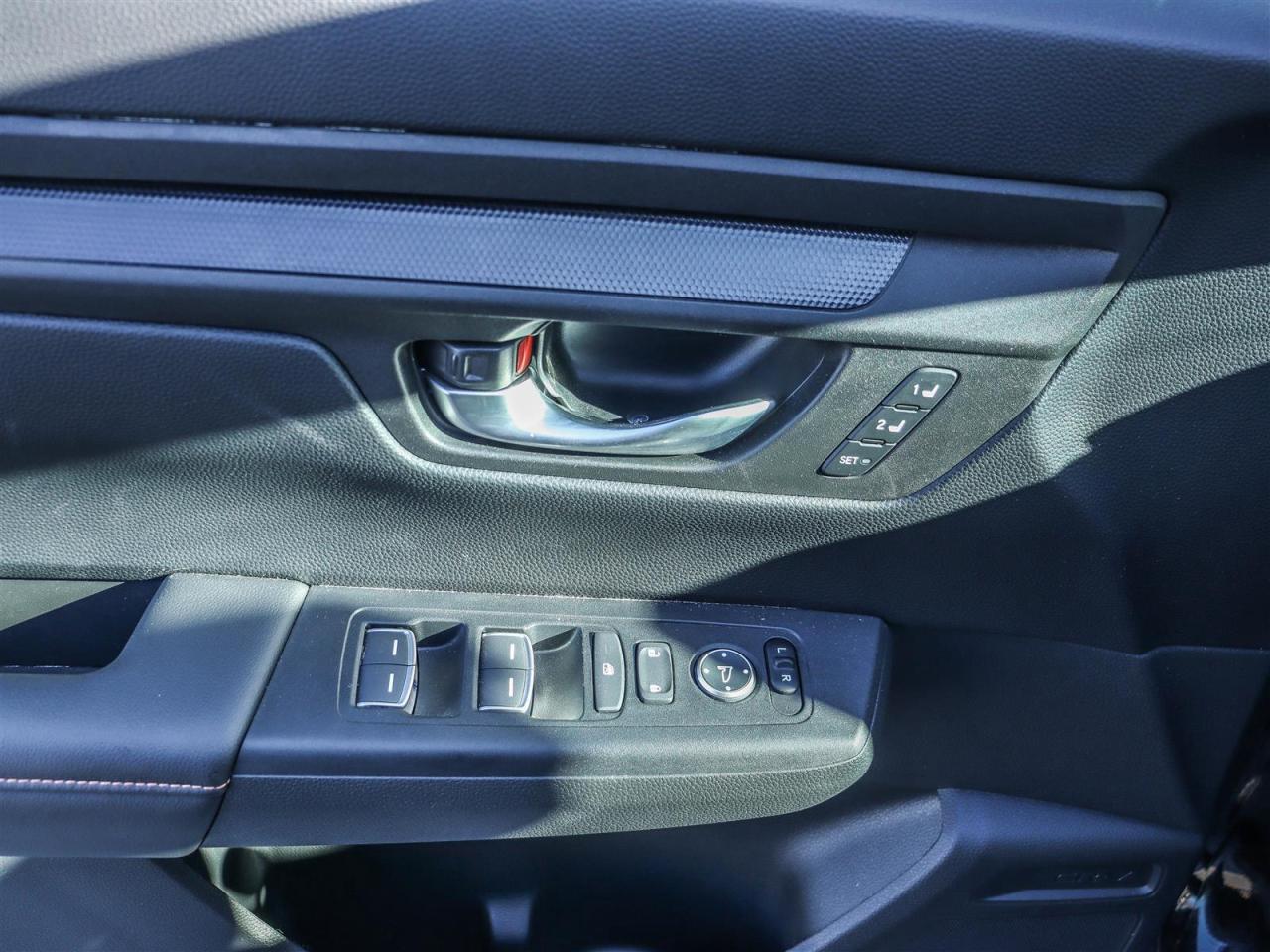 2025 Honda CR-V Hybrid EX-L 4dr All-Wheel Drive Photo