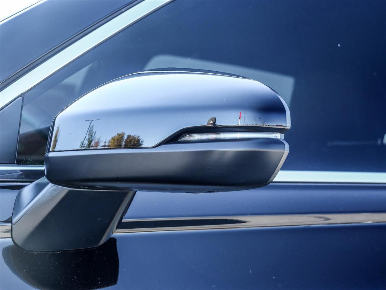 2025 Honda CR-V Hybrid EX-L 4dr All-Wheel Drive Photo