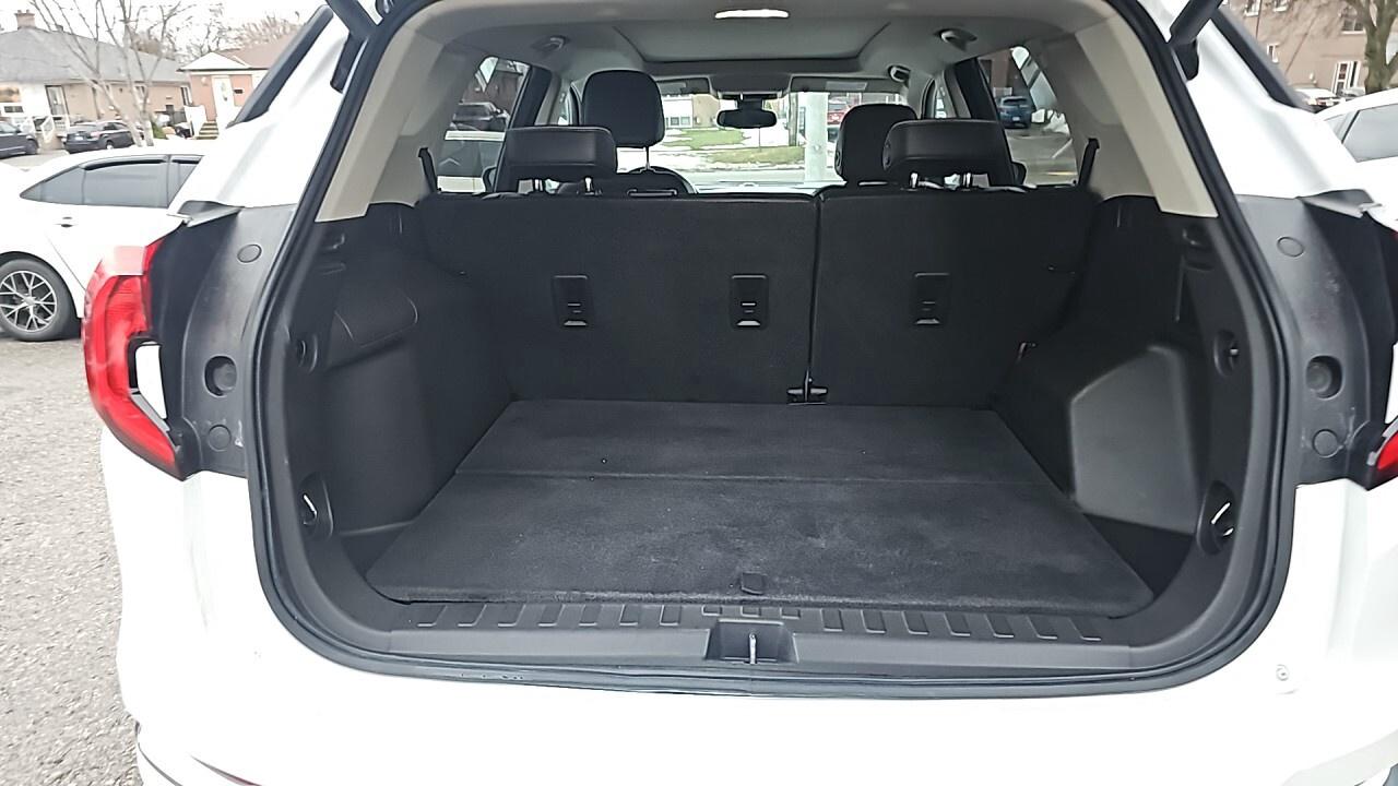 2020 GMC Terrain AWD 4dr Denali/Fully Loaded/Navigation/Heated Stee Photo