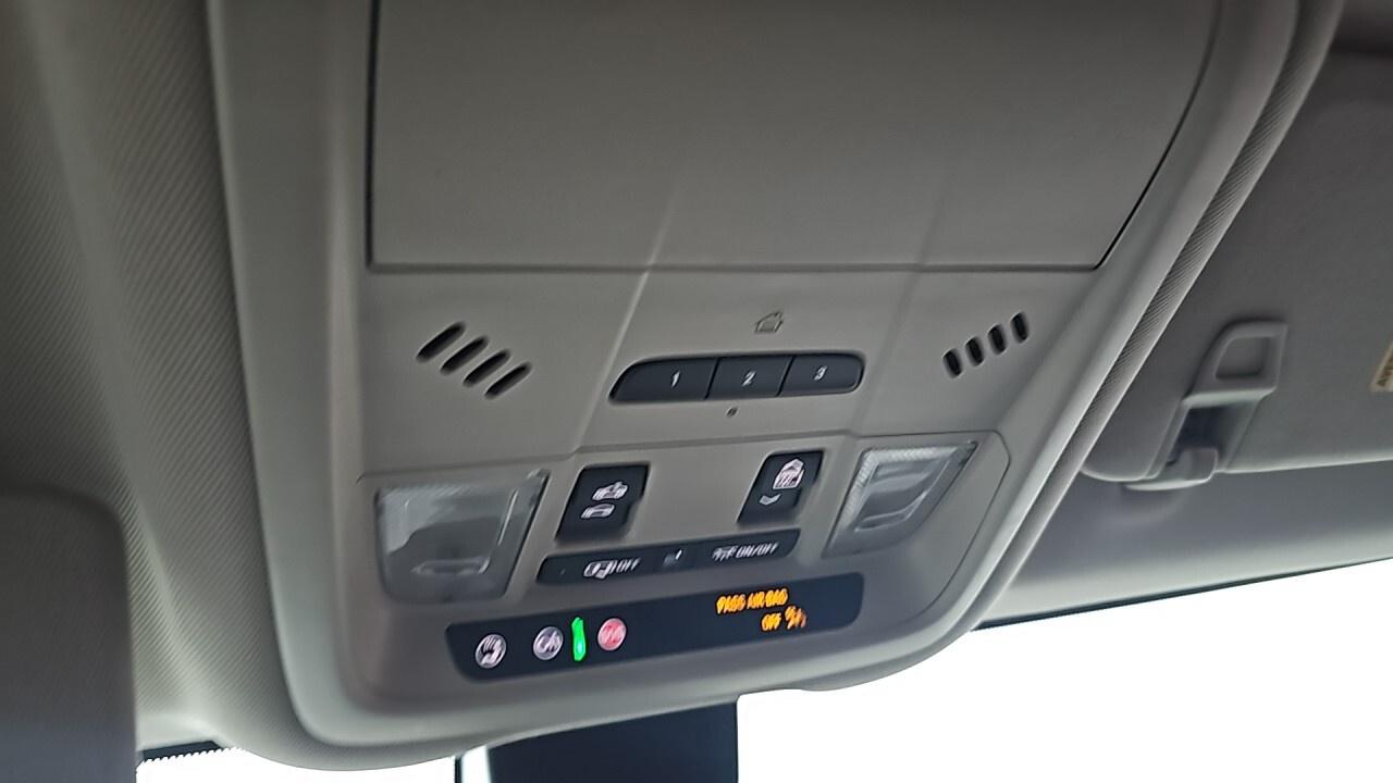 2020 GMC Terrain AWD 4dr Denali/Fully Loaded/Navigation/Heated Stee Photo