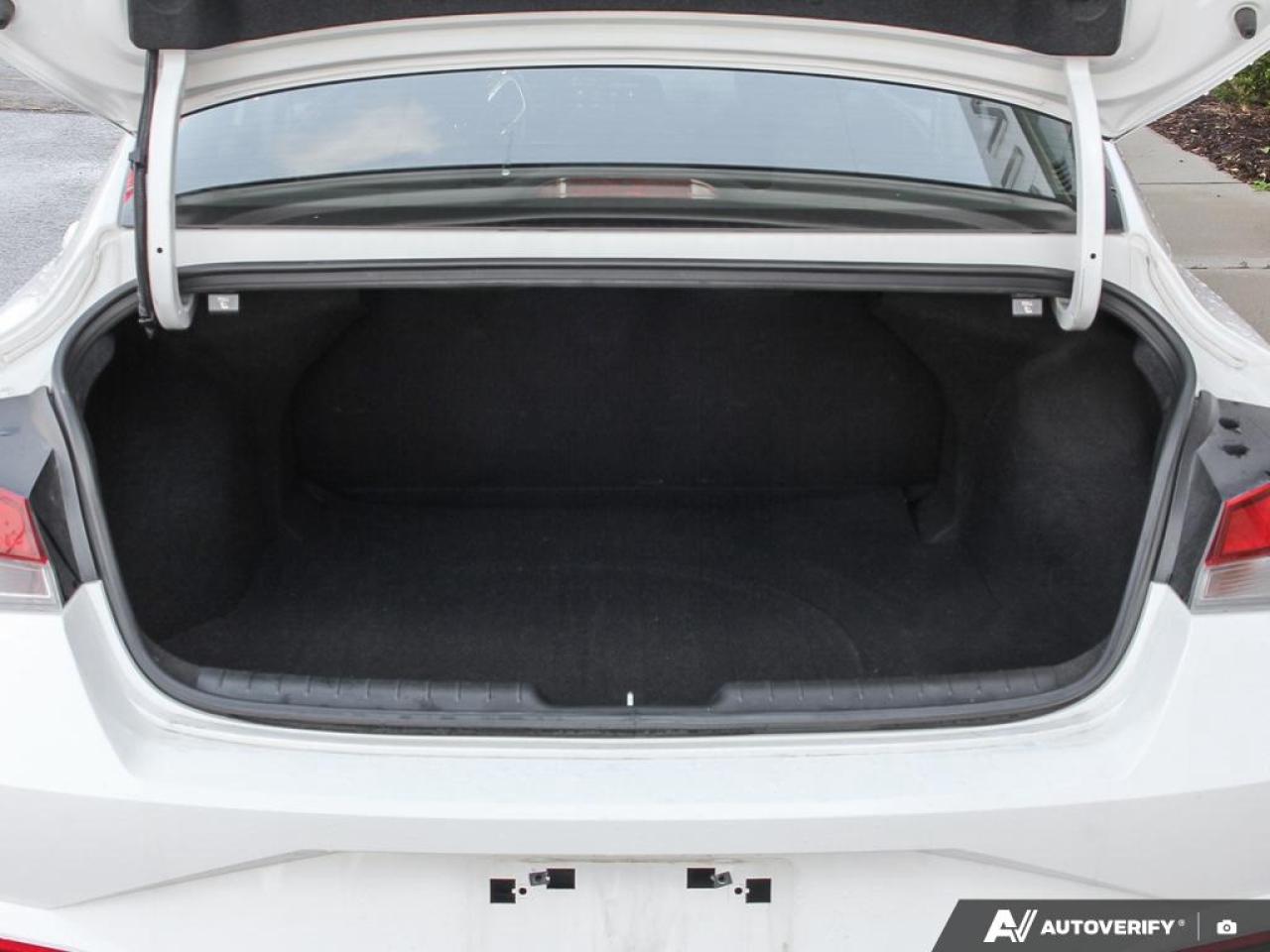 2023 Hyundai Elantra PREFERRED 4DR SEDAN Photo