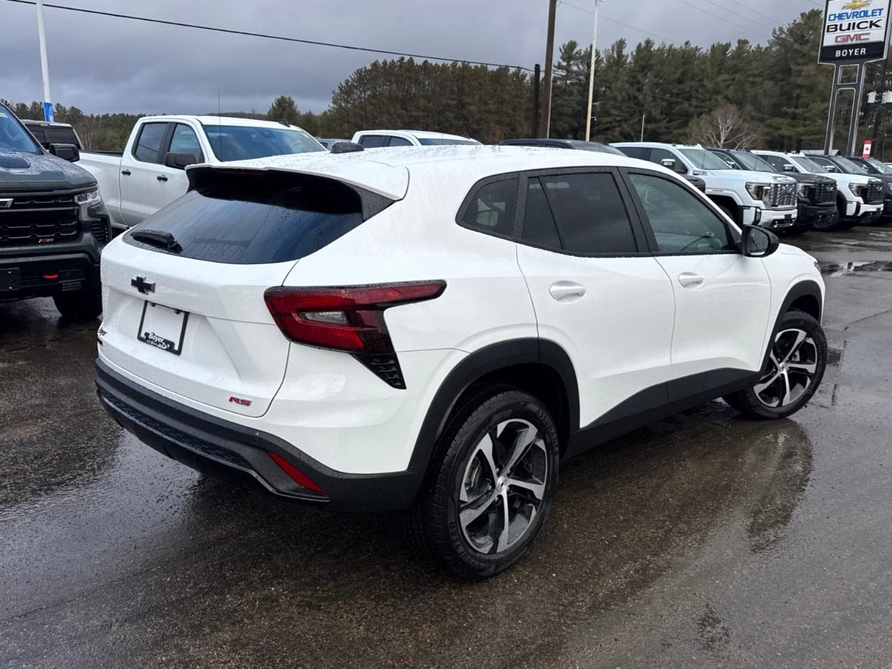 2026 Chevrolet Trax FWD 4dr 1RS Photo