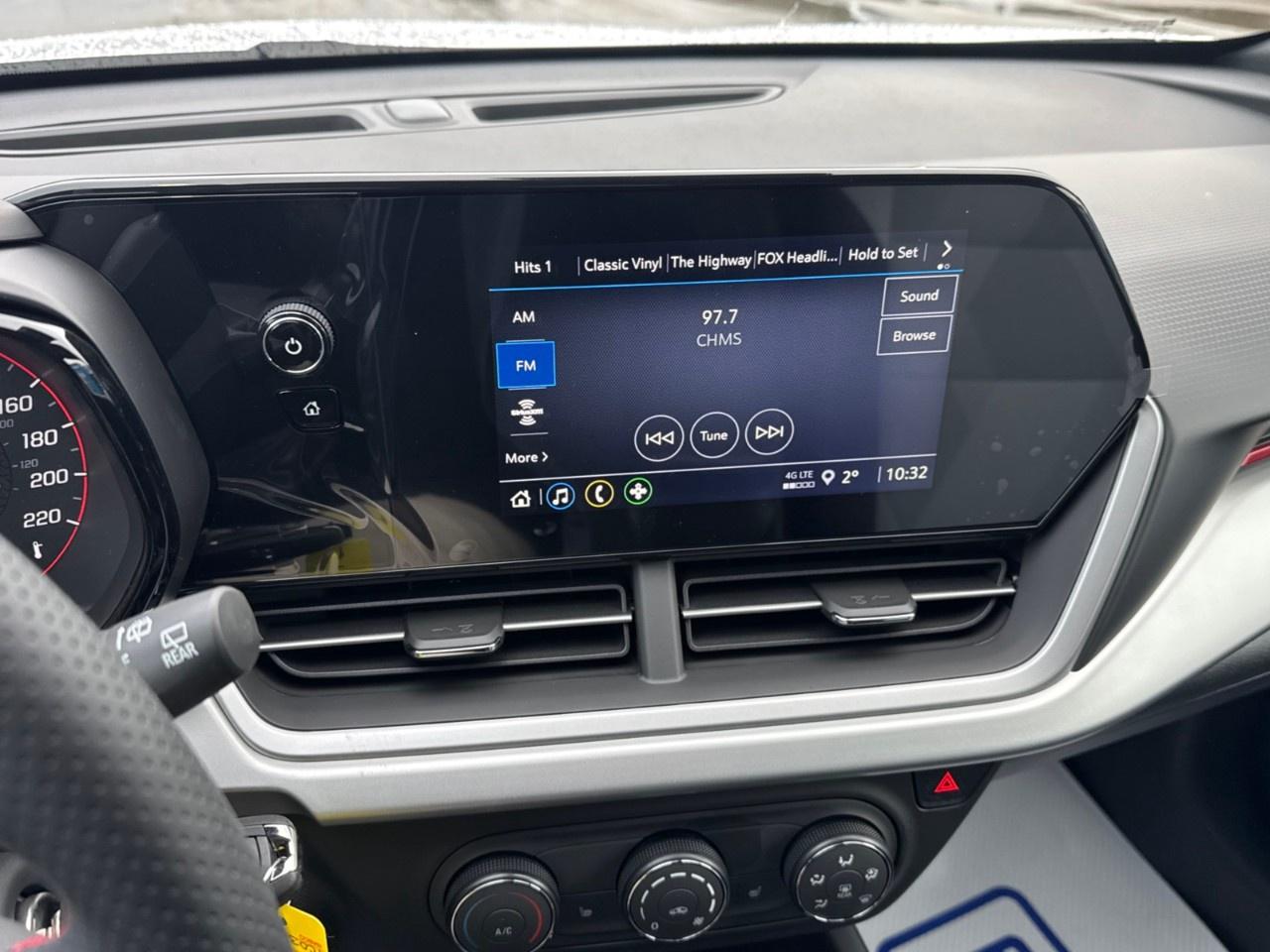 2026 Chevrolet Trax FWD 4dr 1RS Photo