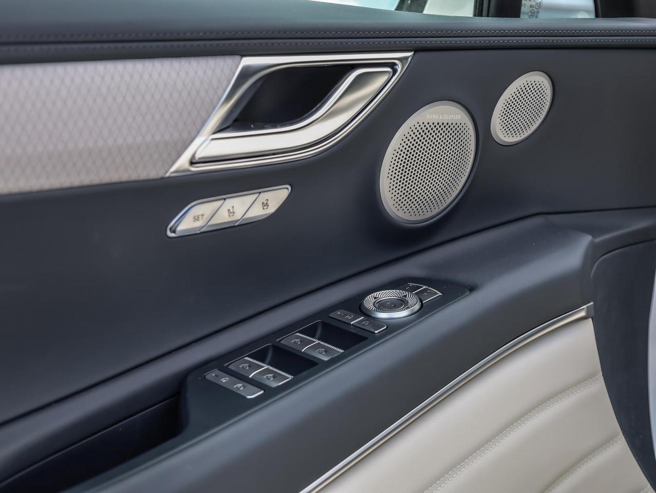 2025 Genesis GV80 PRESTIGE  Photo