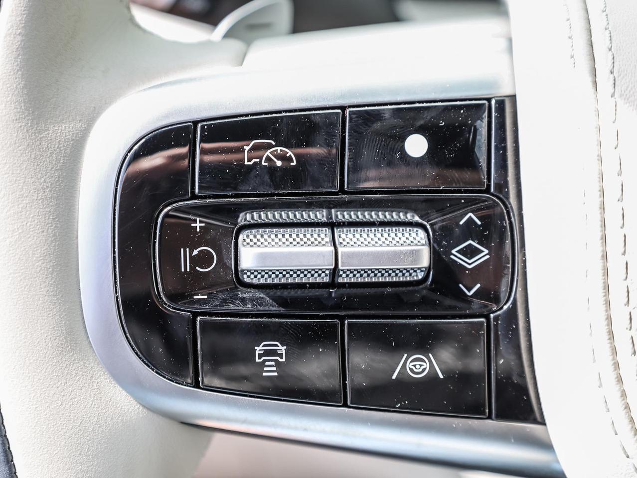 2025 Genesis GV80 PRESTIGE  Photo
