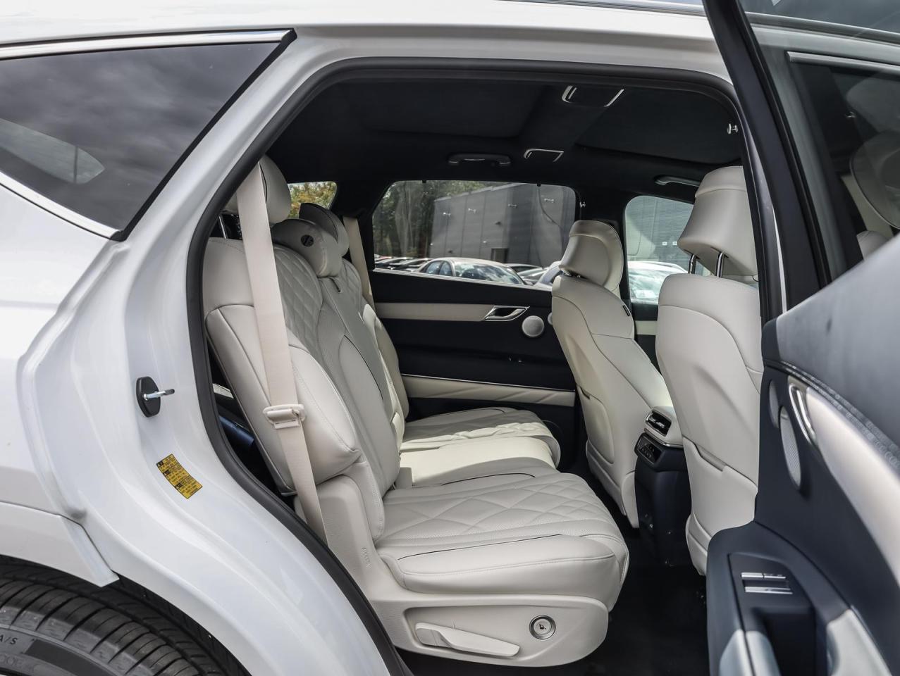 2025 Genesis GV80 PRESTIGE  Photo