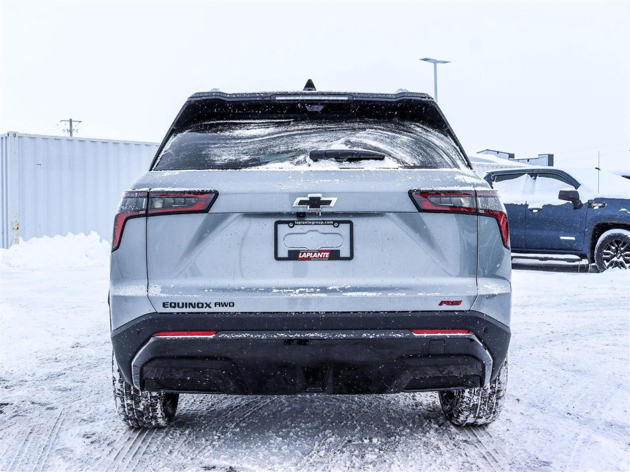 2026 Chevrolet Equinox AWD RS Photo3