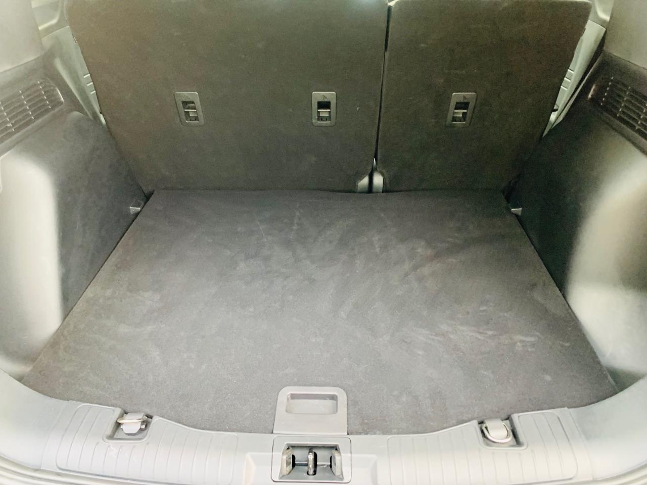 2022 Ford Escape SEL 4dr All-Wheel Drive Photo